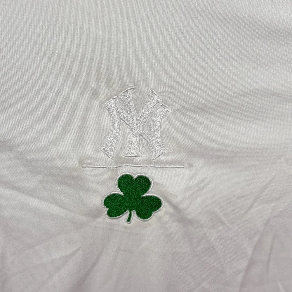 Antigua New York Yankees Shamrock Pullover Mens L White 1/4 Zip Performance MLB
